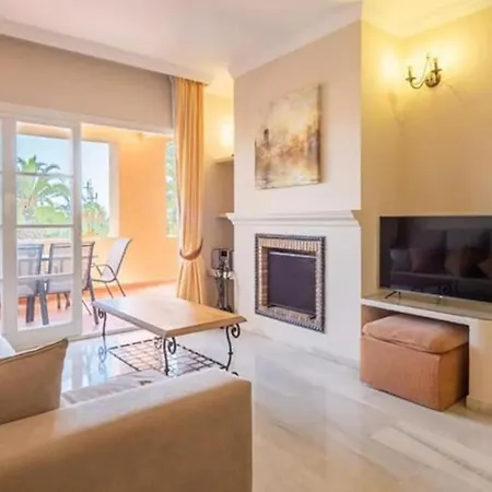Spacious In Oasis Riviera