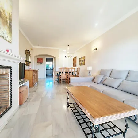 Apartment Spacious In Oasis Riviera