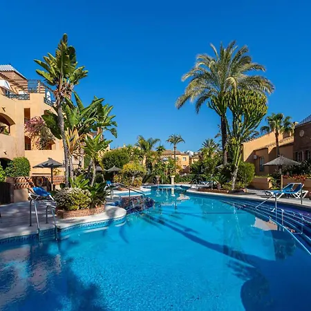 Spacious In Oasis Riviera